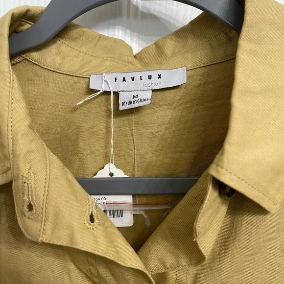 Women’s Mustard Yellow Favlux Cropped Shirt Jacket Button Up Medium NWT - Picture 2 of 5